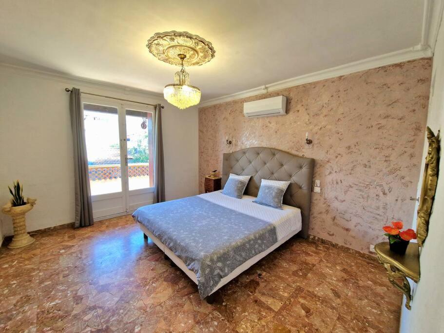 Villa Marseille Dans Les Hauteurs Eksteriør billede